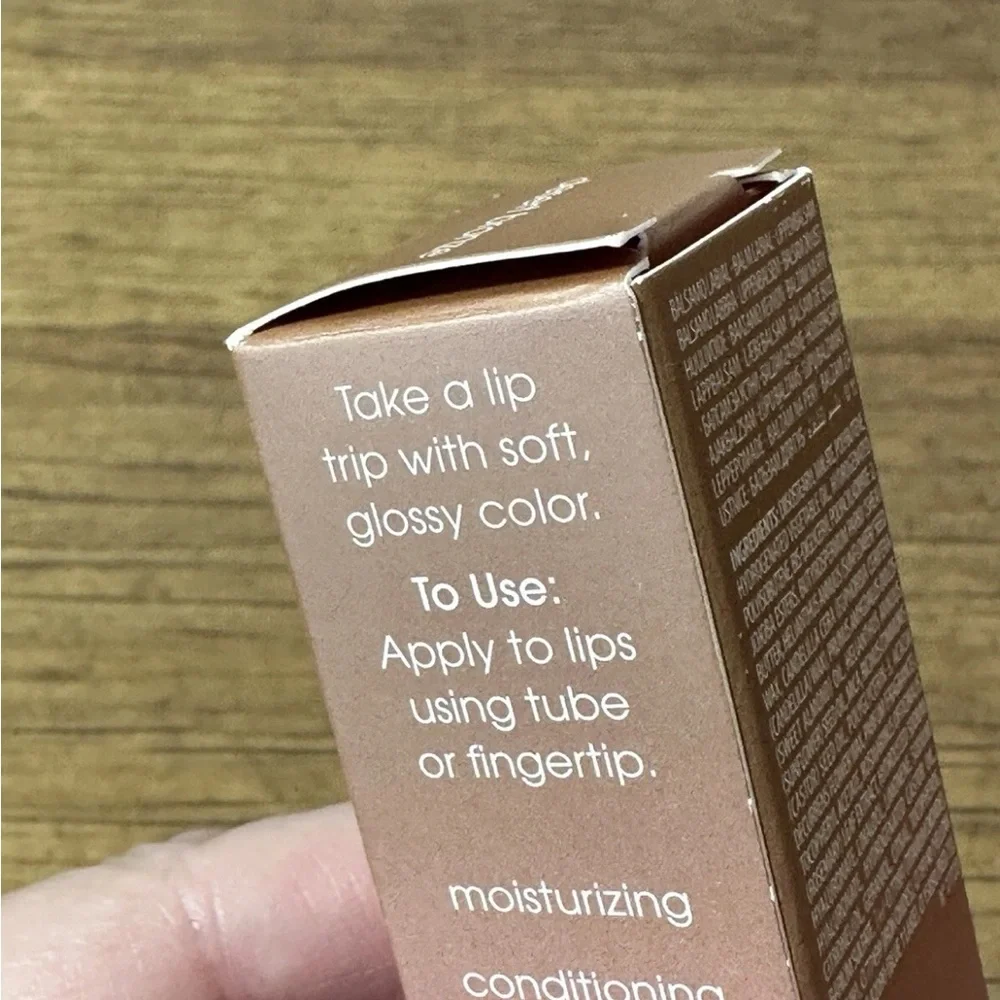 NIB Benefit Cosmetics Benefit Cosmetics Wanderlust Lip Butter Balm